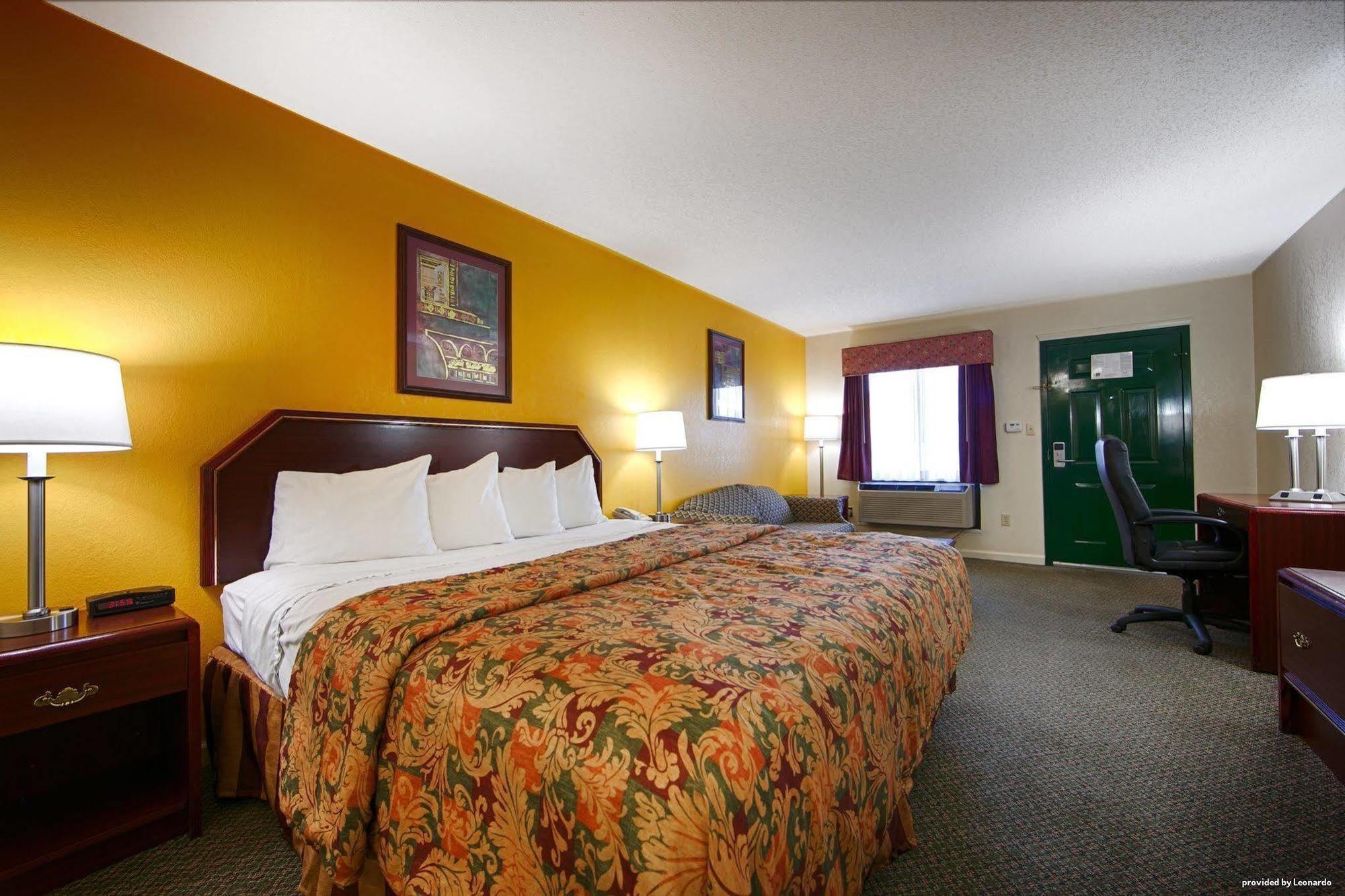 Red Roof Inn & Suites Rom Exterior foto